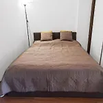44 דירה *